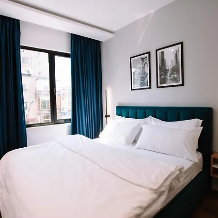 Barrikada Str Modern App - The Nest Apartment *